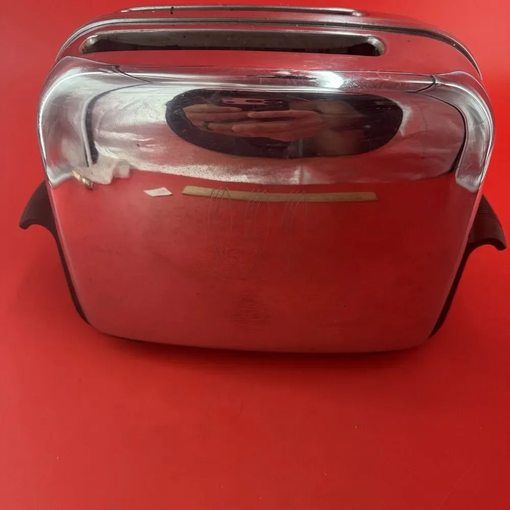 VTG Automatic Pop Up Toastmaster Toaster Model 1B14 Art Deco Bakelite Handle USA